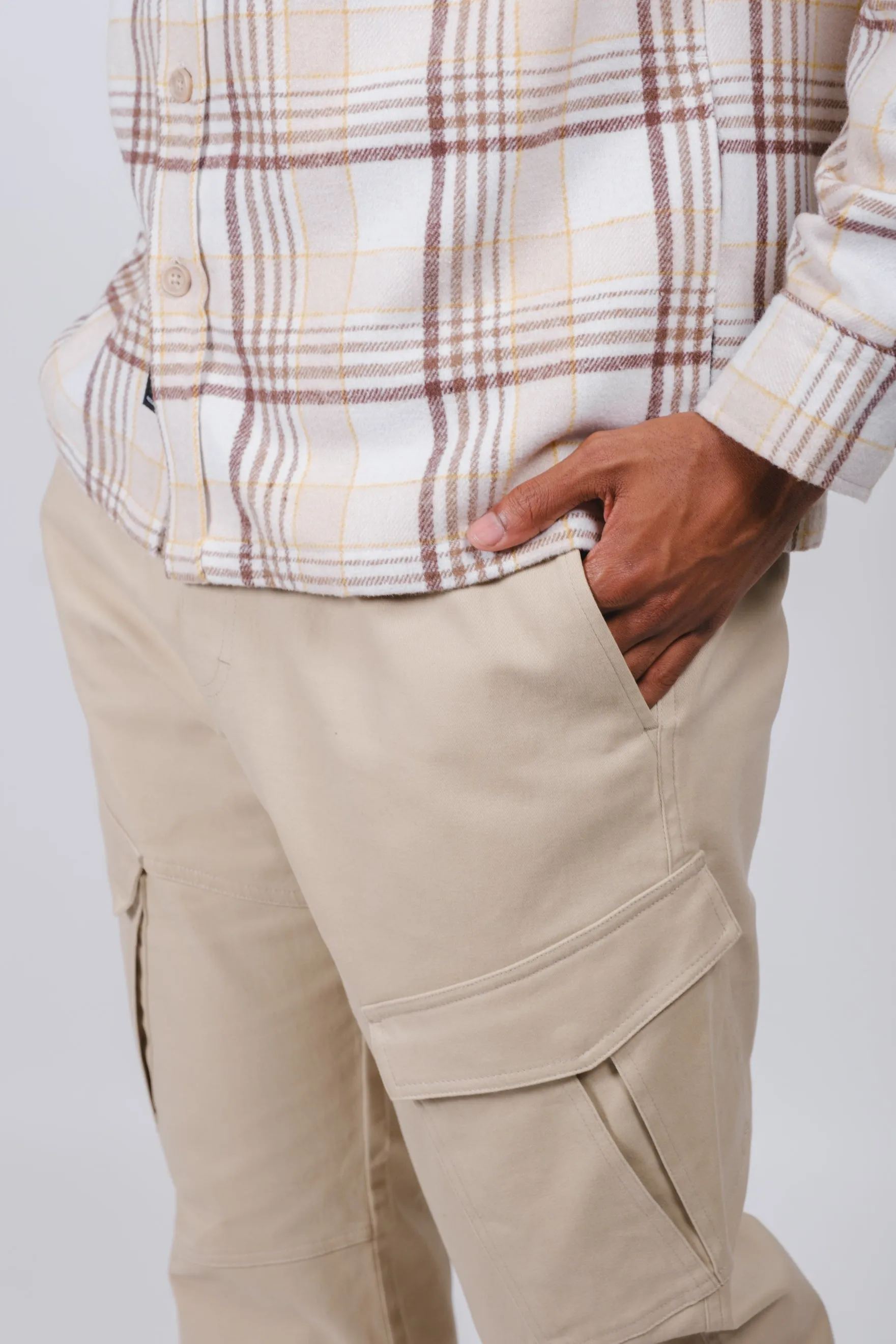 Diagonal Cargo Pocket Twill Pant