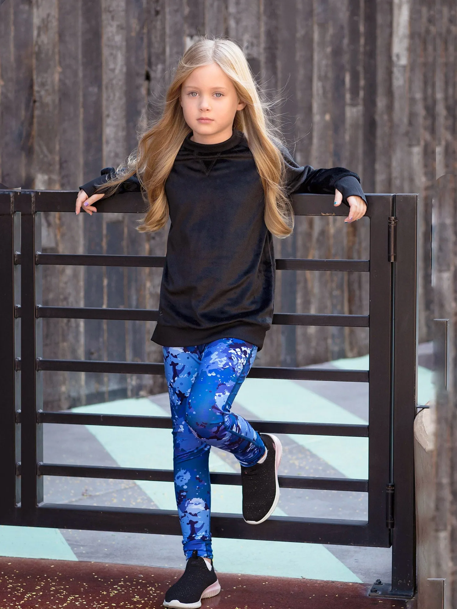 Minky Crewneck Sweatshirt - Black