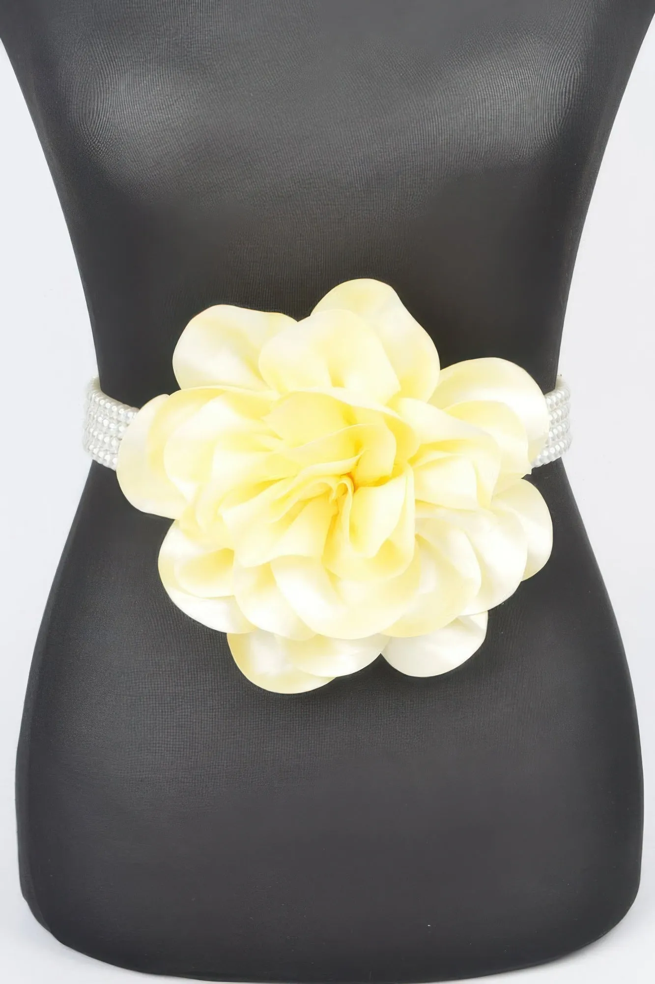 Oversized Flower Pearl Elastic Belt