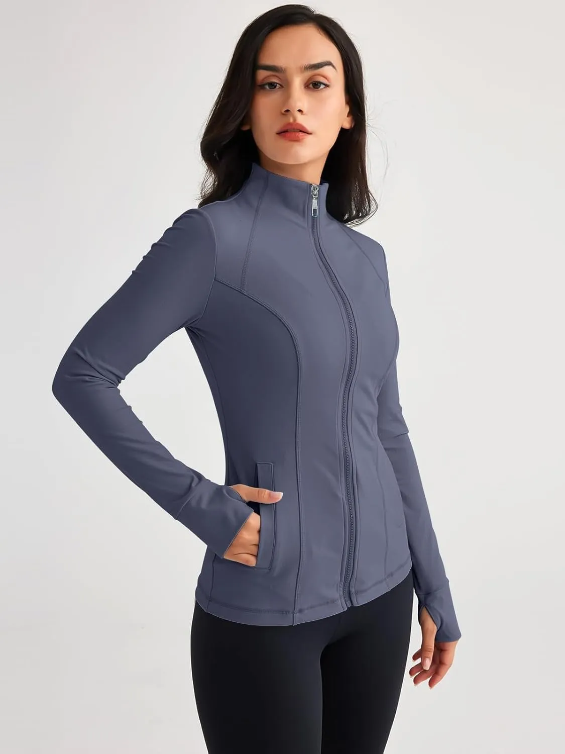 Women’s Full Zip Athletic Jacket – Breathable Lightweight Zip-Up Hoodie with Stand-Up Collar, Thumb Holes, and Zipper Pockets for Exercise and Outdoor Activities