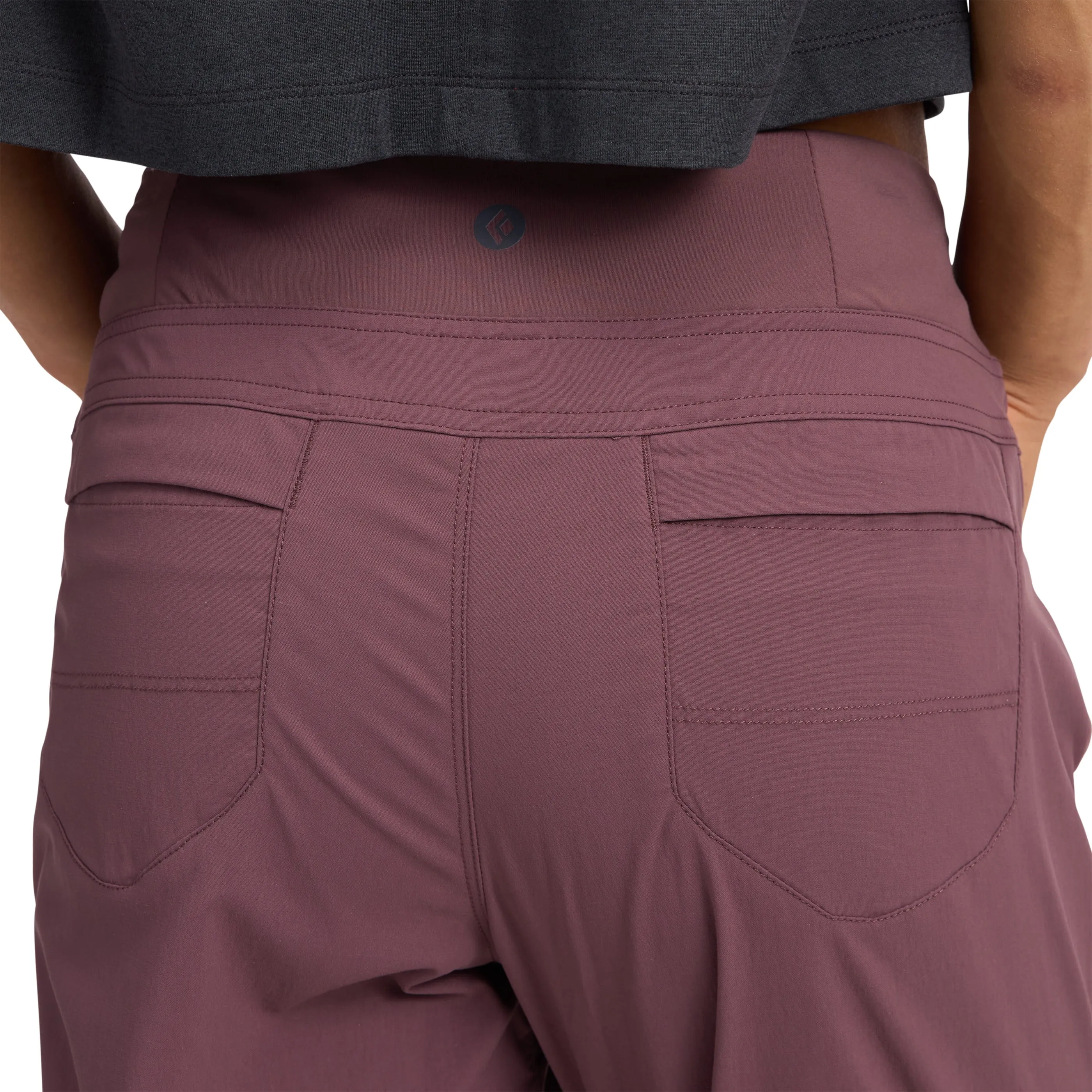 Women's Technician Jogger Pants